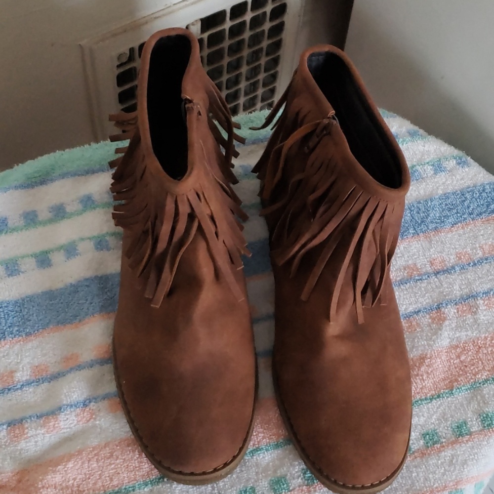 Ankle boots